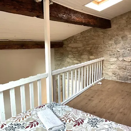 Place Aux Herbes Apartment